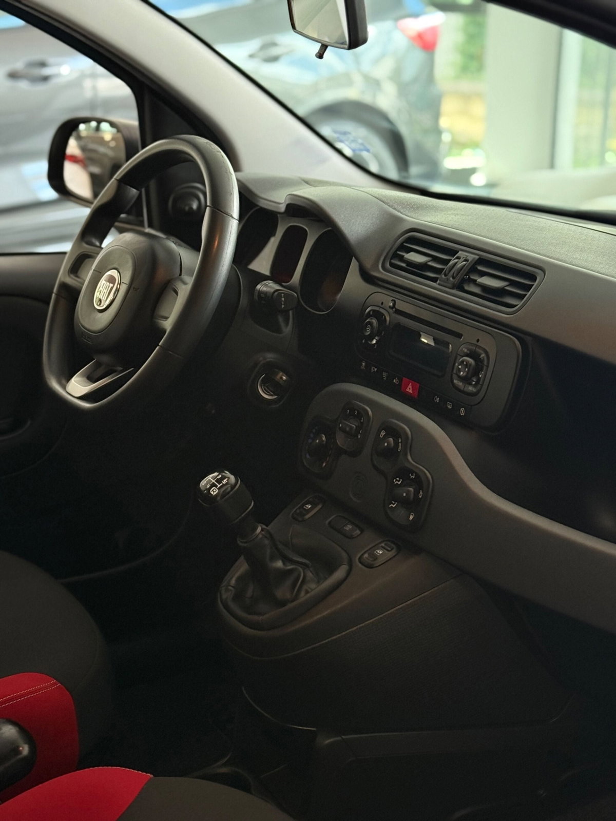 Fiat Panda 1.3 MJT 95 CV S&S Lounge (9)