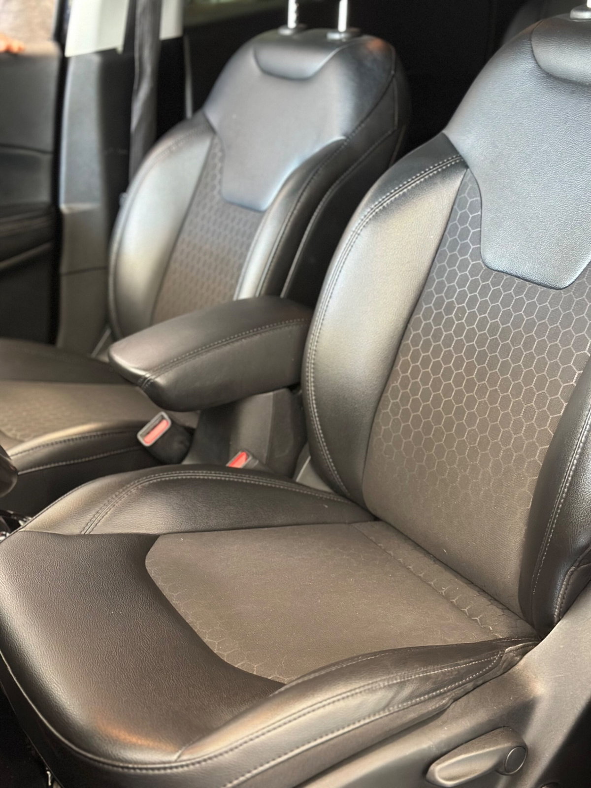 Jeep Compass 1.6 Multijet II 2WD Night Eagle (9)