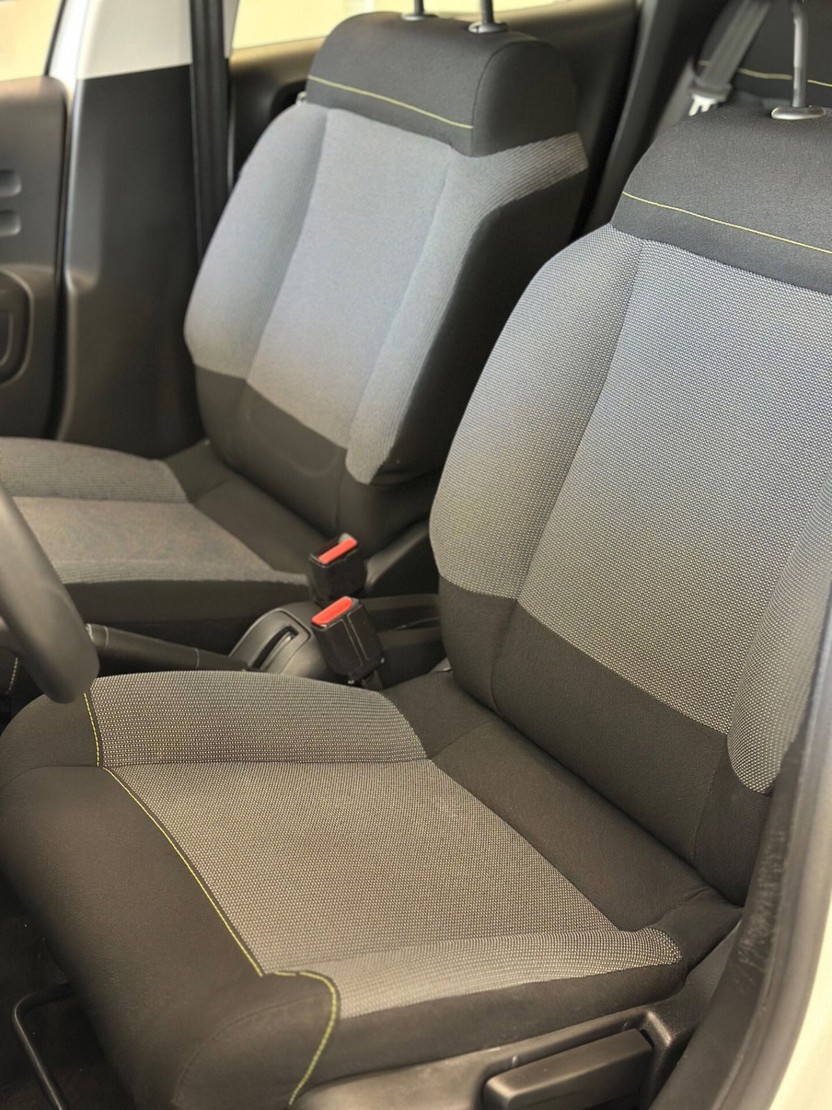 Citroen C3 BlueHDi 100 S&S Shine (8)