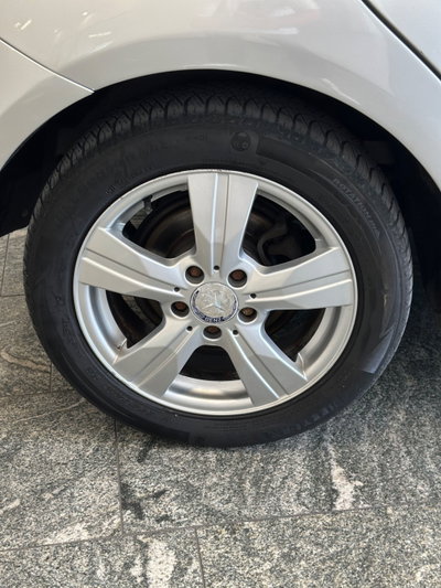 Mercedes-Benz Classe A 180 CDI Elegance (13)