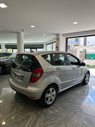 Mercedes-Benz Classe A 180 CDI Elegance (4)