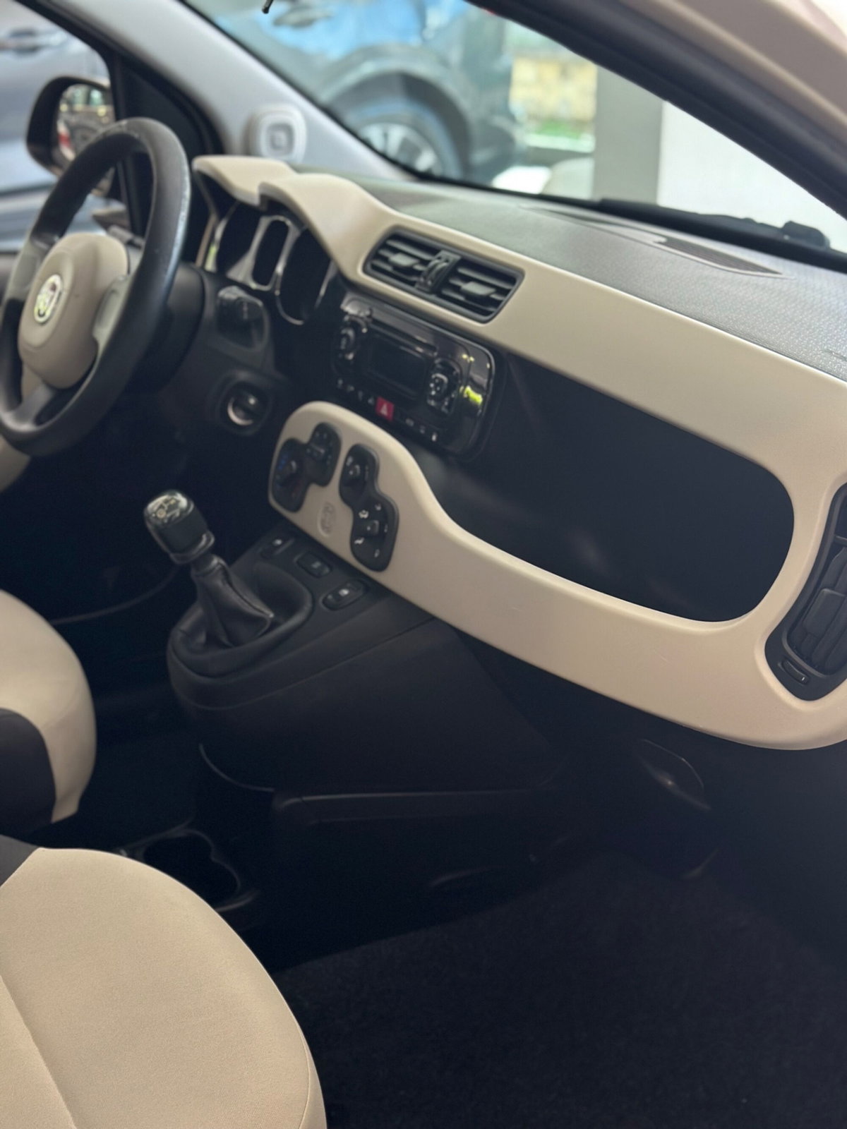 Fiat Panda 0.9 TwinAir Turbo Natural Power Lounge (11)