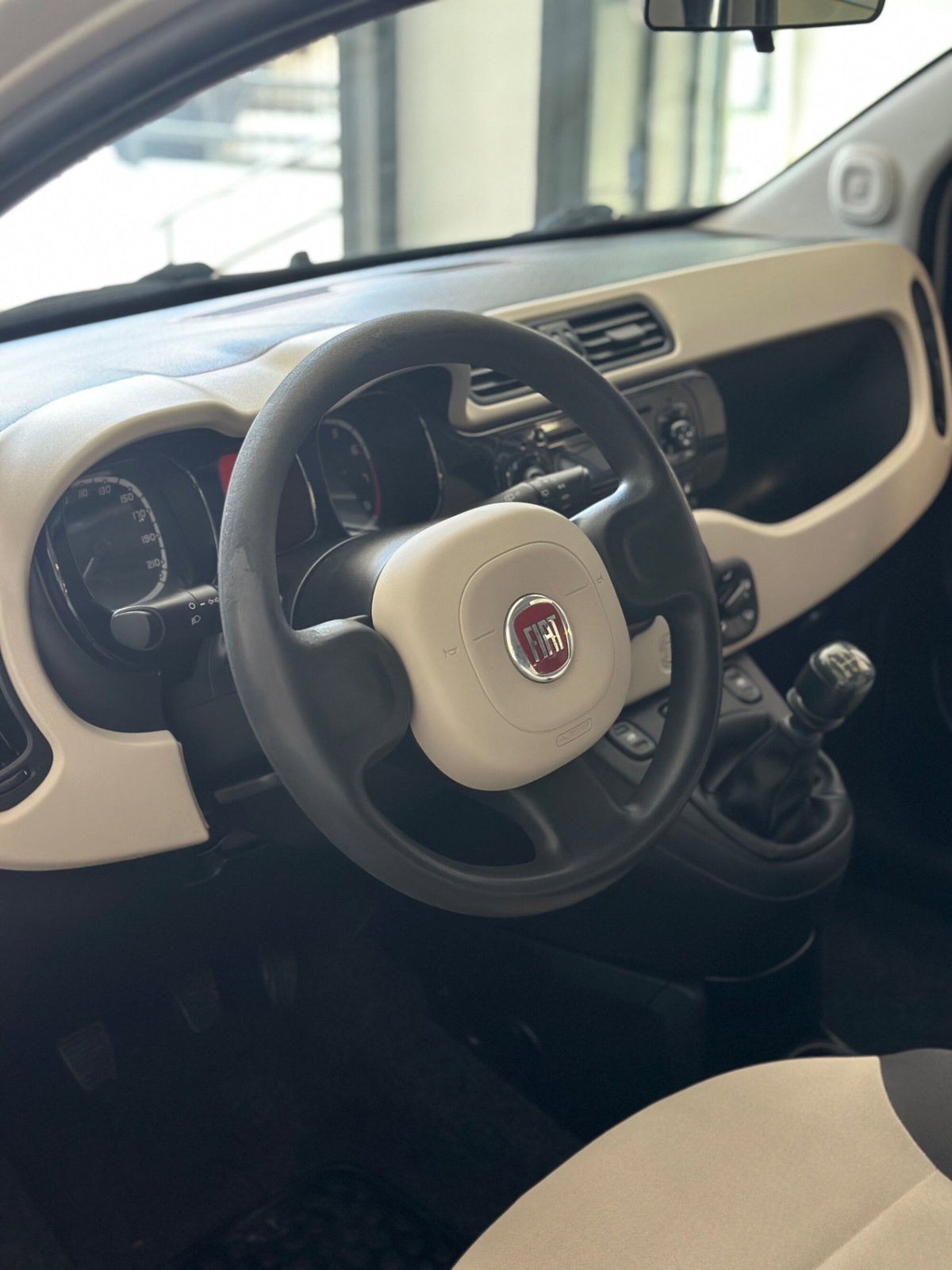 Fiat Panda 0.9 TwinAir Turbo Natural Power Lounge (6)