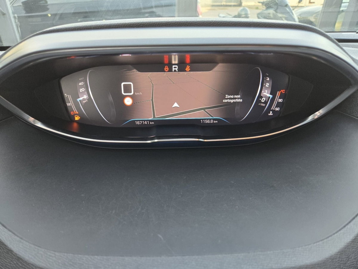 Peugeot 3008 BlueHDi 130 S&S EAT8 Active Pack (12)