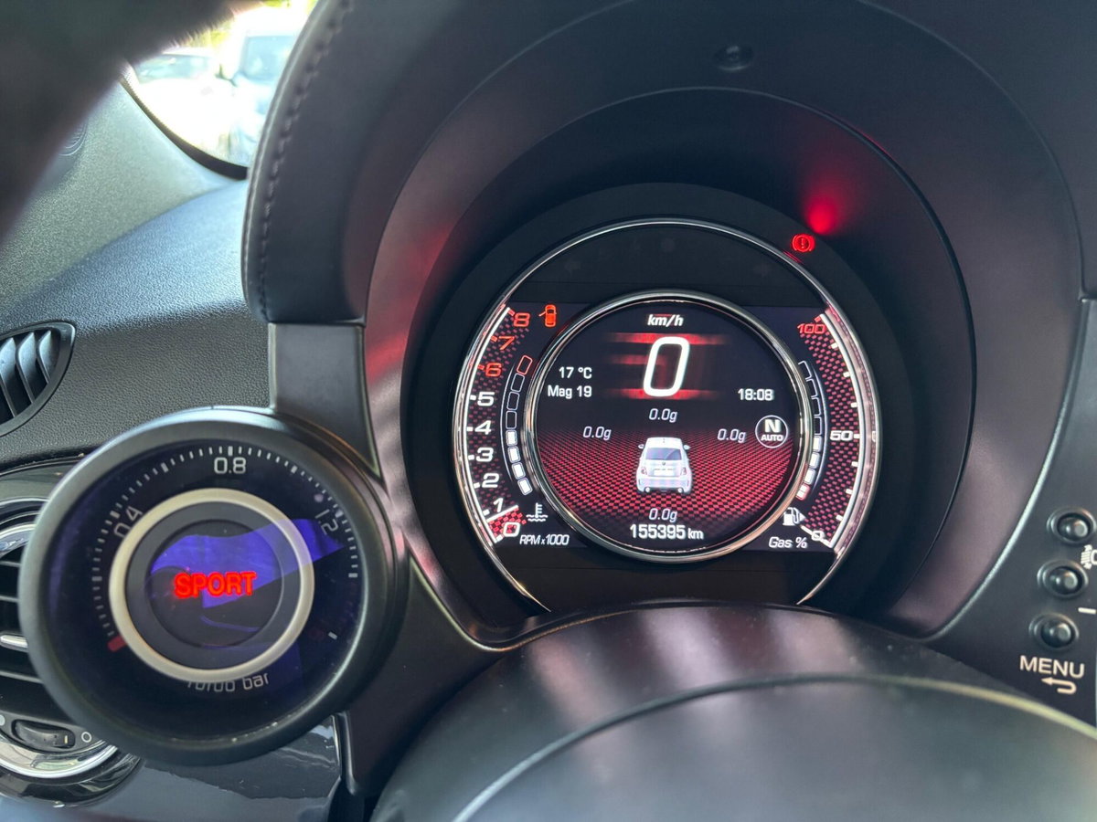 Abarth 500 1.4 Turbo T-Jet MTA Custom (12)