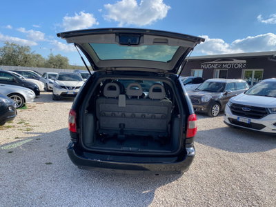 Chrysler Voyager 2.5 CRD cat LX Leather (12)