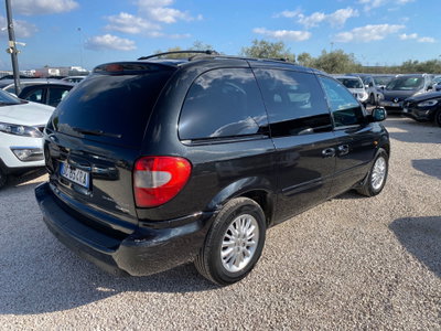 Chrysler Voyager 2.5 CRD cat LX Leather (5)