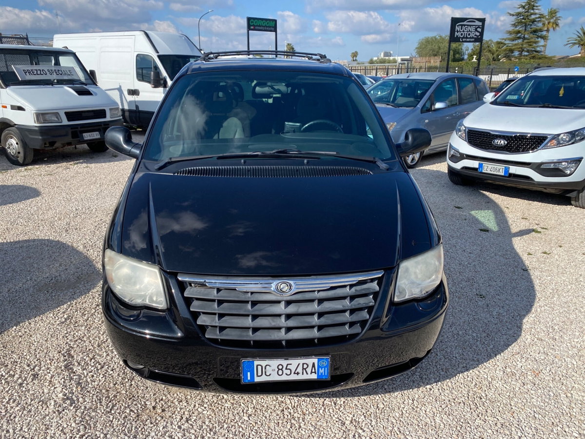 Chrysler Voyager 2.5 CRD cat LX Leather (8)