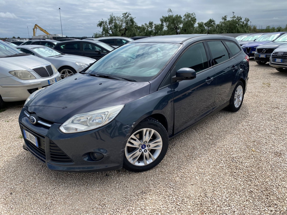 Ford Focus Station Wagon 1.6 TDCi 115 CV SW Titanium