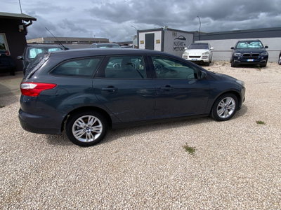 Ford Focus Station Wagon 1.6 TDCi 115 CV SW Titanium (6)