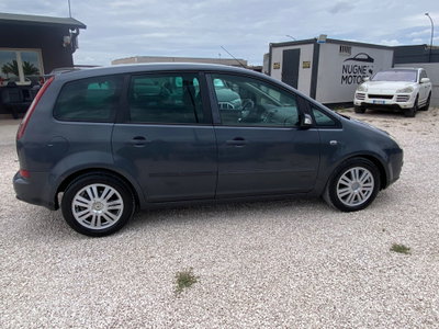 Ford Focus 1.6 TDCi (110CV) Ghia (2)