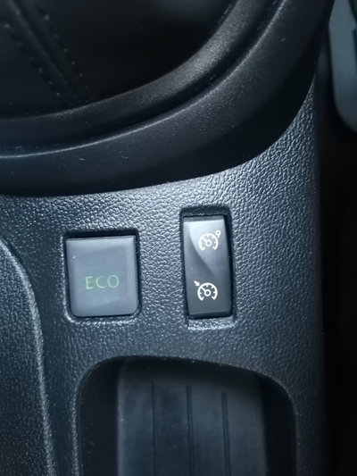 Renault Captur dCi 8V 90 CV Start&Stop Energy Intens (14)