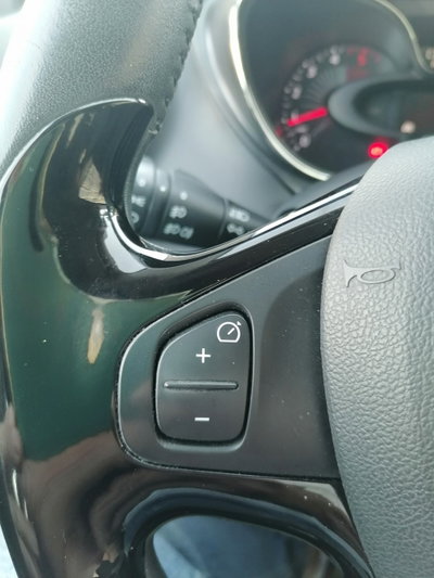 Renault Captur dCi 8V 90 CV Start&Stop Energy Intens (17)