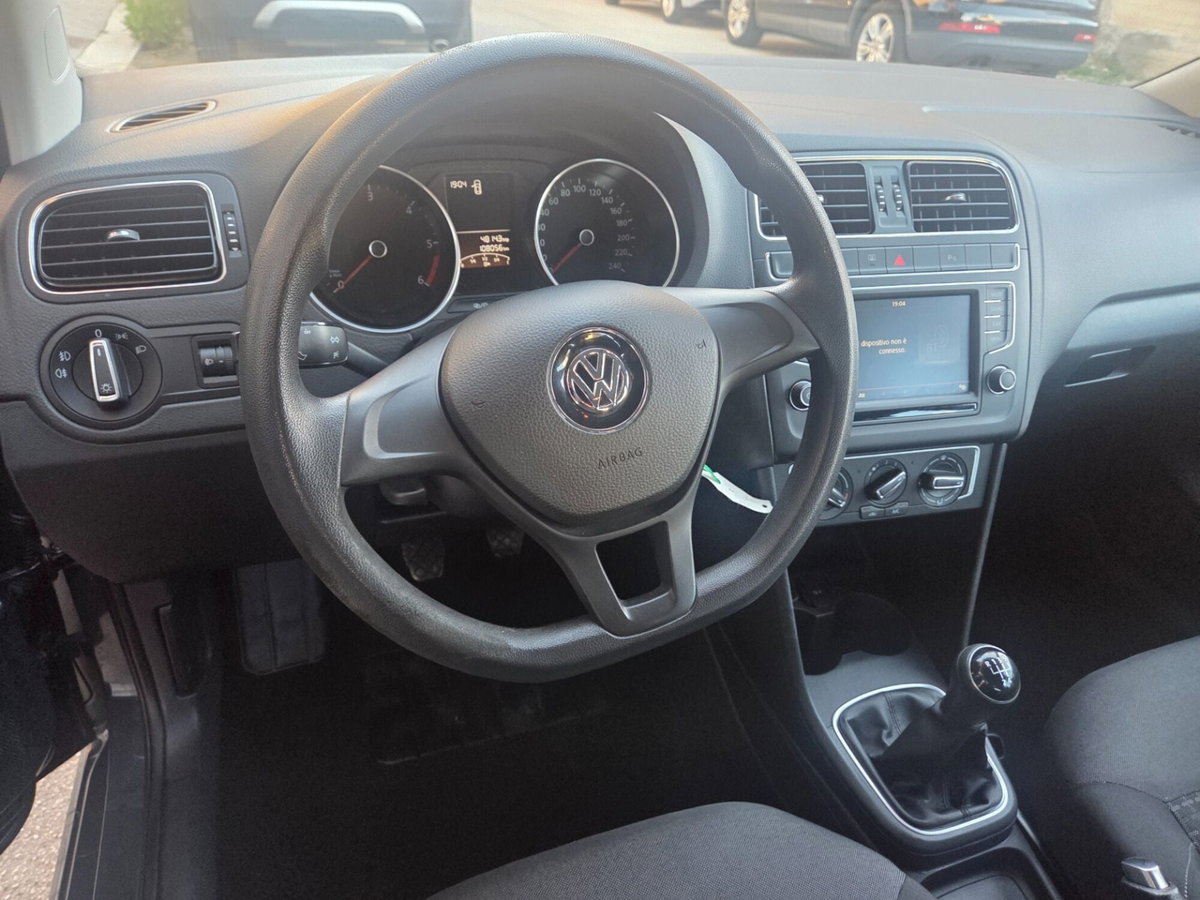 Volkswagen Polo 1.4 TDI 5p. Comfortline BlueMotion Technology (11)