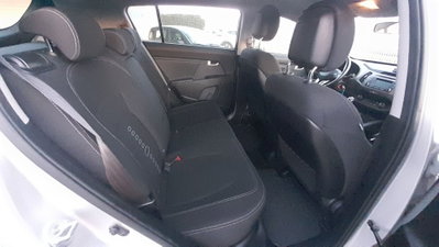 Kia Sportage 1.7 CRDI VGT 2WD Class (5)