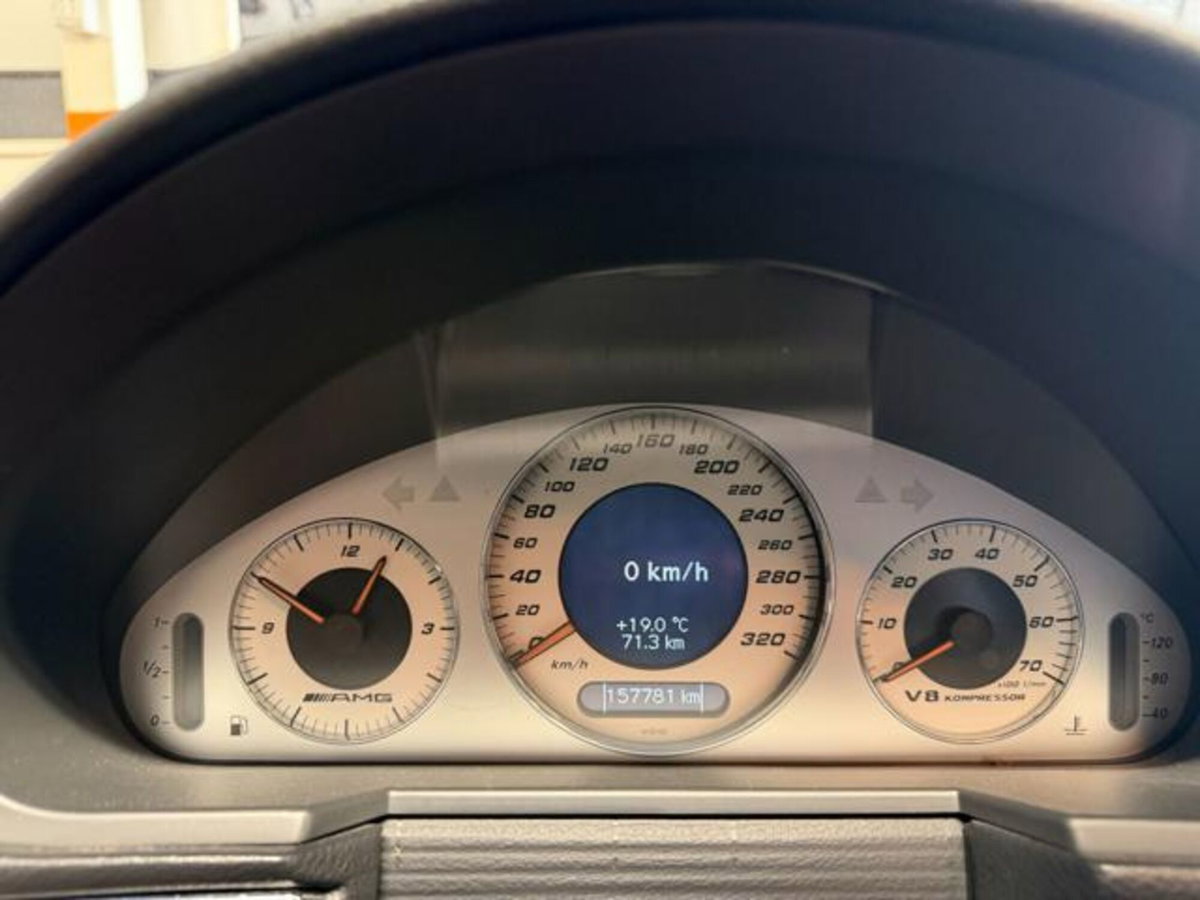 Mercedes-Benz Classe E Station Wagon 55 Kompressor cat AMG (10)