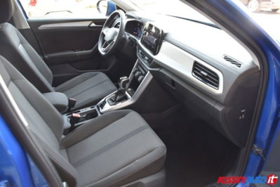 Volkswagen T-Roc 2.0 tdi Life 150cv dsg (14)