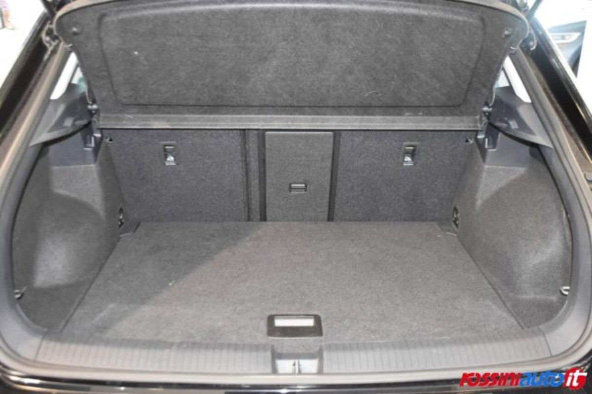 Volkswagen T-Roc 2.0 tdi Style 4motion 150cv dsg (16)