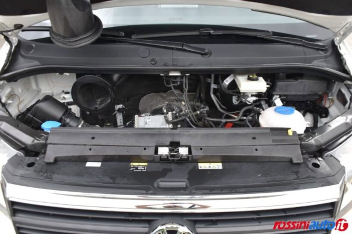 Volkswagen Veicoli Commerciali Crafter Furgone 35 2.0 tdi 140cv L3H3 Logistic auto (12)