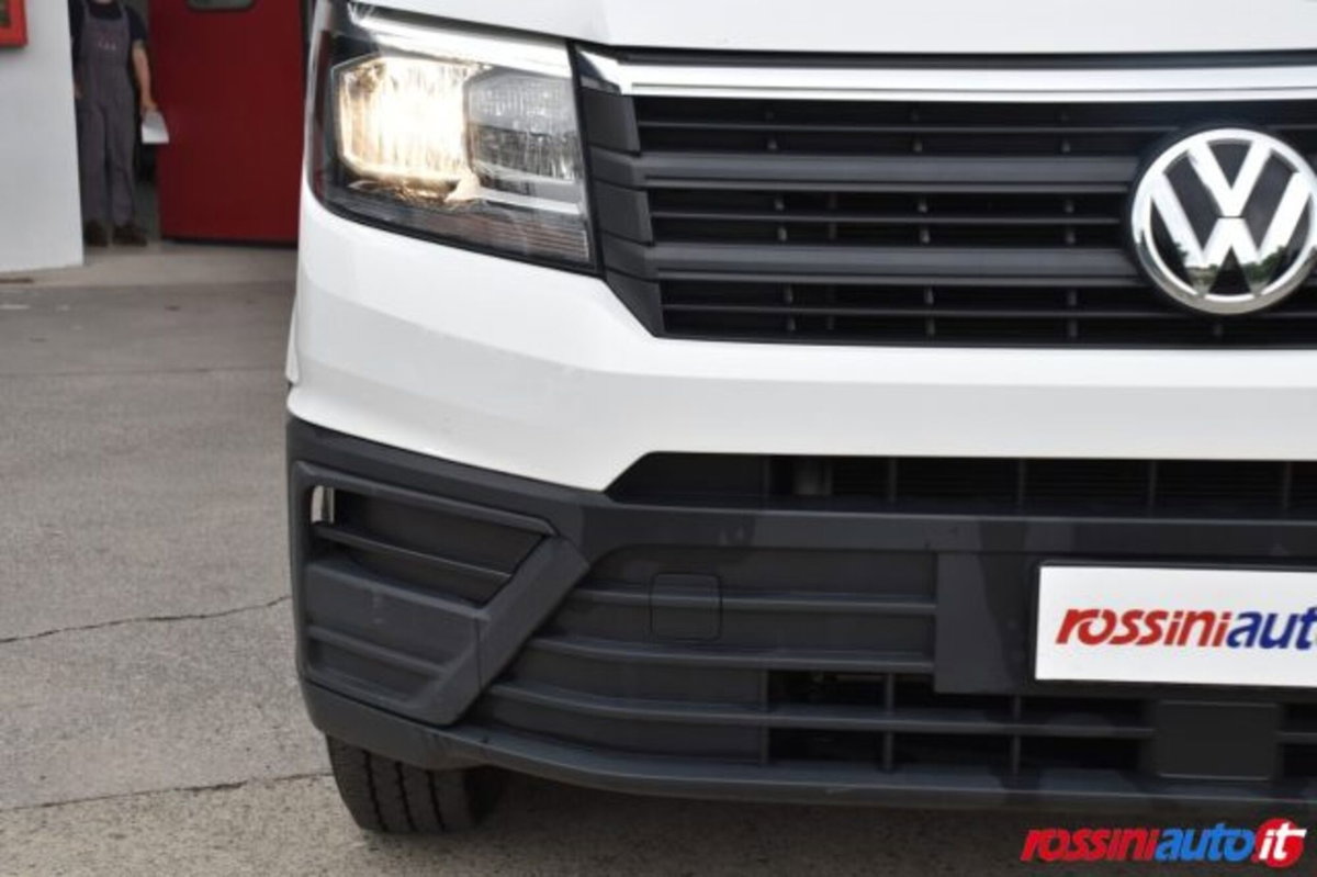 Volkswagen Veicoli Commerciali Crafter Furgone 35 2.0 tdi 140cv L3H3 Logistic auto (14)