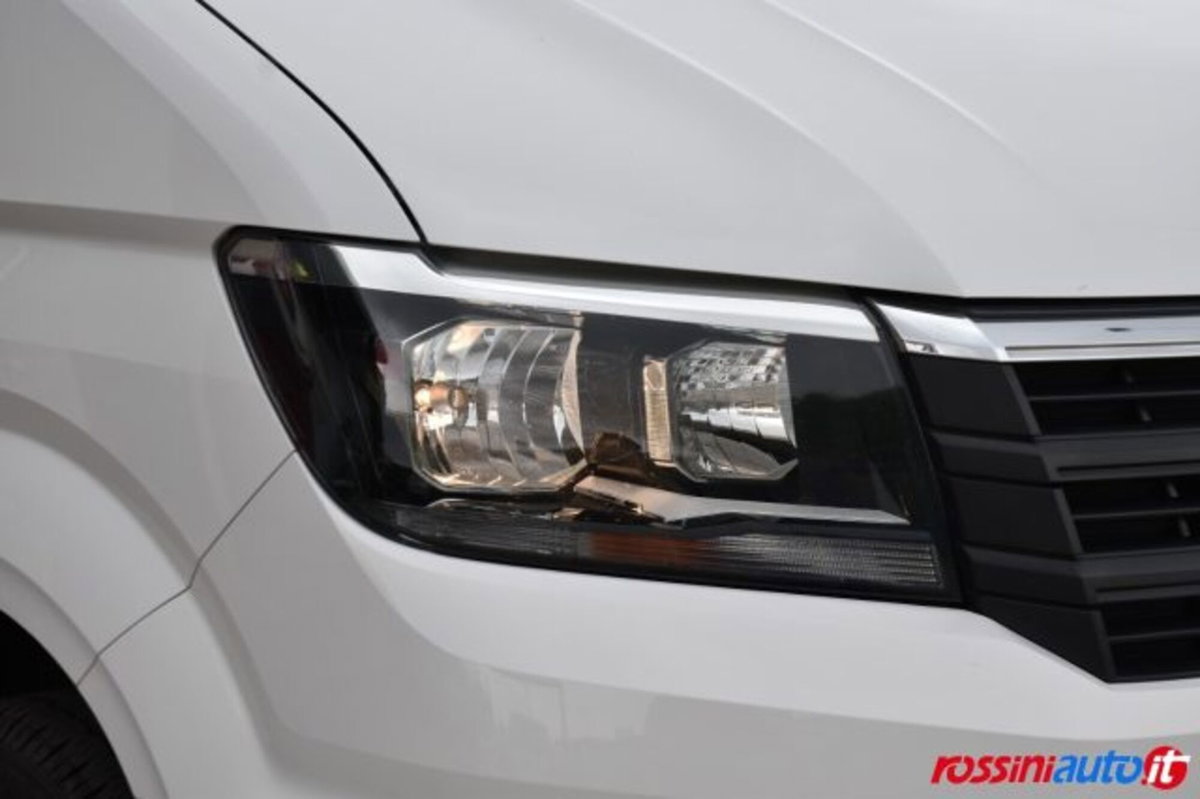 Volkswagen Veicoli Commerciali Crafter Furgone 35 2.0 tdi 140cv L3H3 Logistic auto (16)