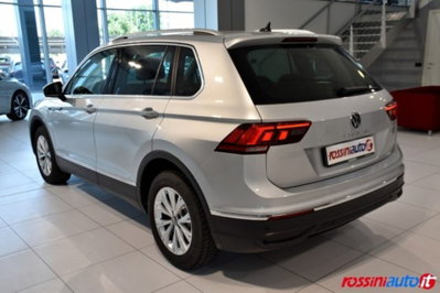 Volkswagen Tiguan 2.0 tdi Life 150cv dsg (3)