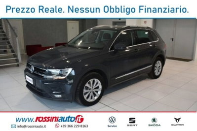 Volkswagen Tiguan 2.0 tdi R-Line 150cv dsg usata