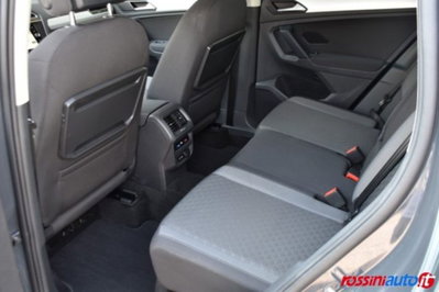 Volkswagen Tiguan 2.0 tdi R-Line 150cv dsg (12)