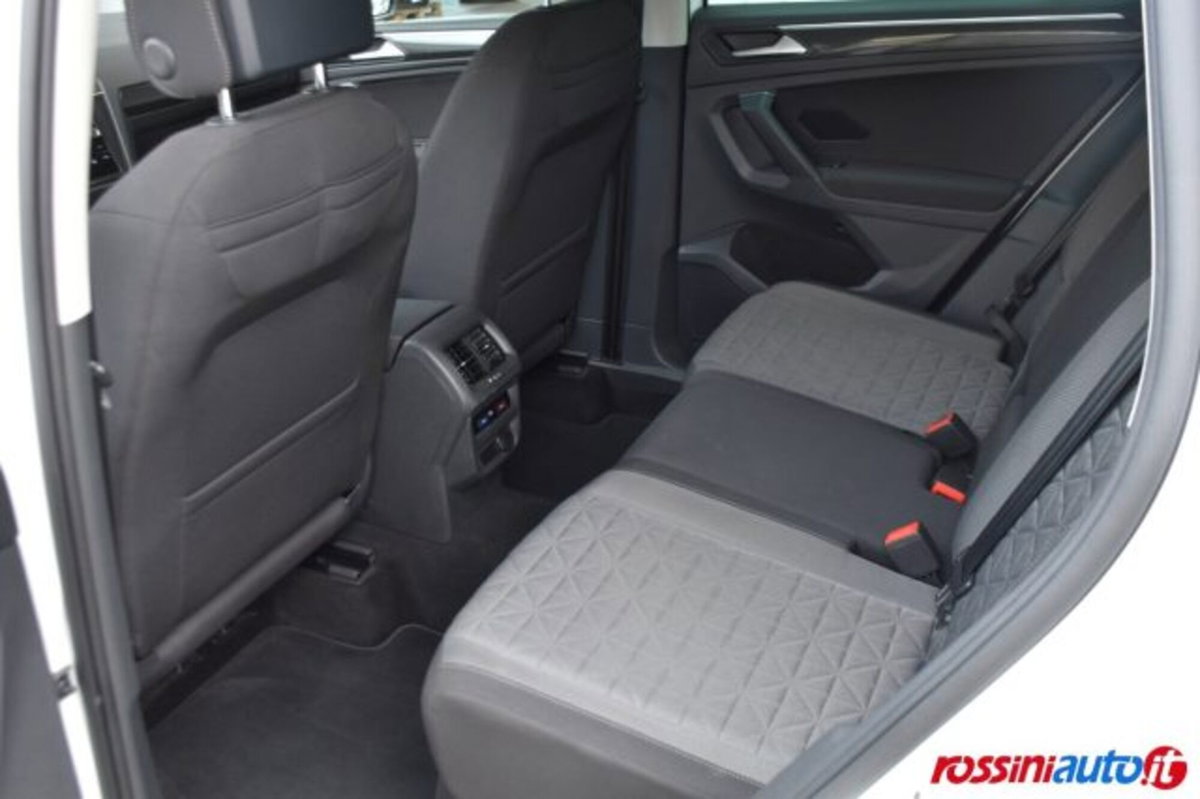 Volkswagen Tiguan 1.5 TSI 150 CV ACT Life (12)