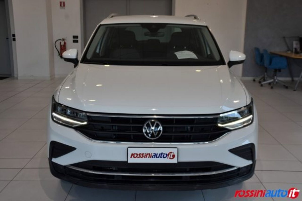 Volkswagen Tiguan 1.5 TSI 150 CV ACT Life (8)