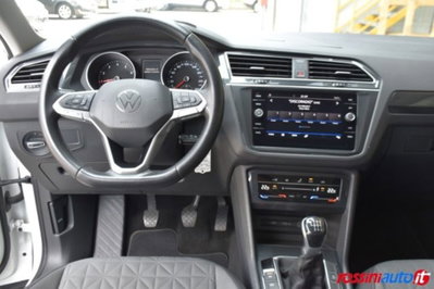 Volkswagen Tiguan 1.5 TSI 150 CV ACT Life (9)