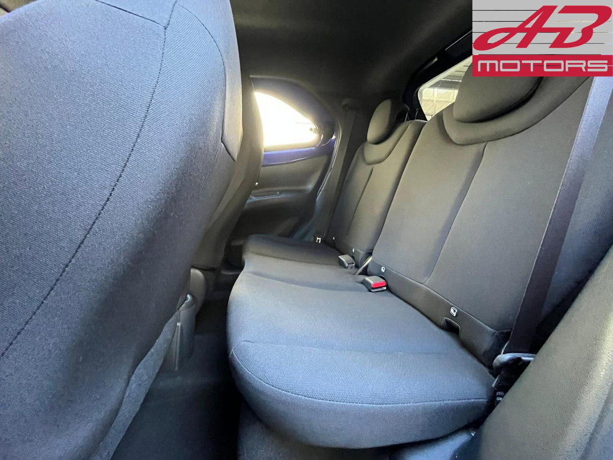 Toyota Aygo X 1.0 Trend 72cv (11)