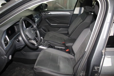 Volkswagen T-Roc 1.5 tsi Style dsg (10)
