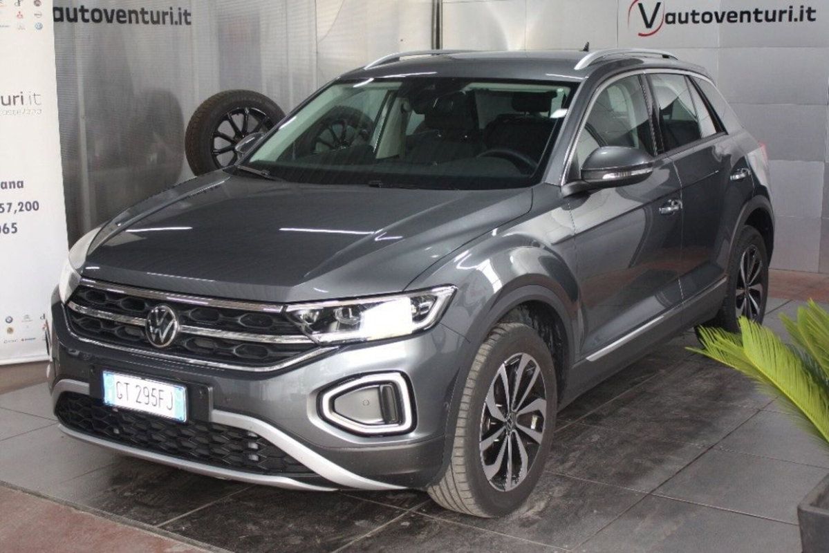 Volkswagen T-Roc 1.5 tsi Style dsg (3)