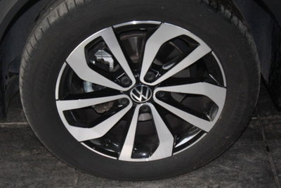 Volkswagen T-Roc 1.5 tsi Style dsg (4)