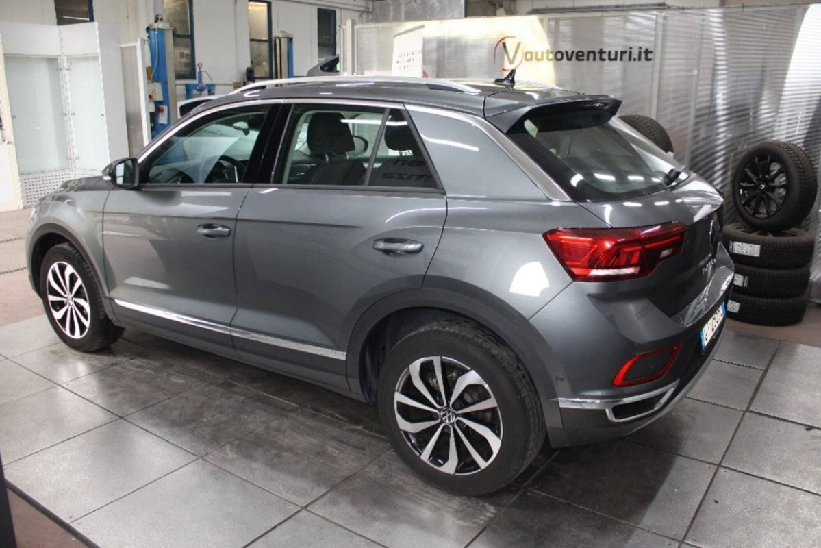 Volkswagen T-Roc 1.5 tsi Style dsg (5)