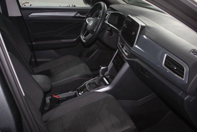 Volkswagen T-Roc 1.5 tsi Style dsg (8)