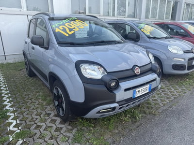 Fiat Panda 1.0 FireFly S&S Hybrid City Cross (3)