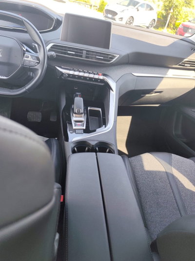 Peugeot 3008 PureTech Turbo 130 S&S EAT8 Active (12)