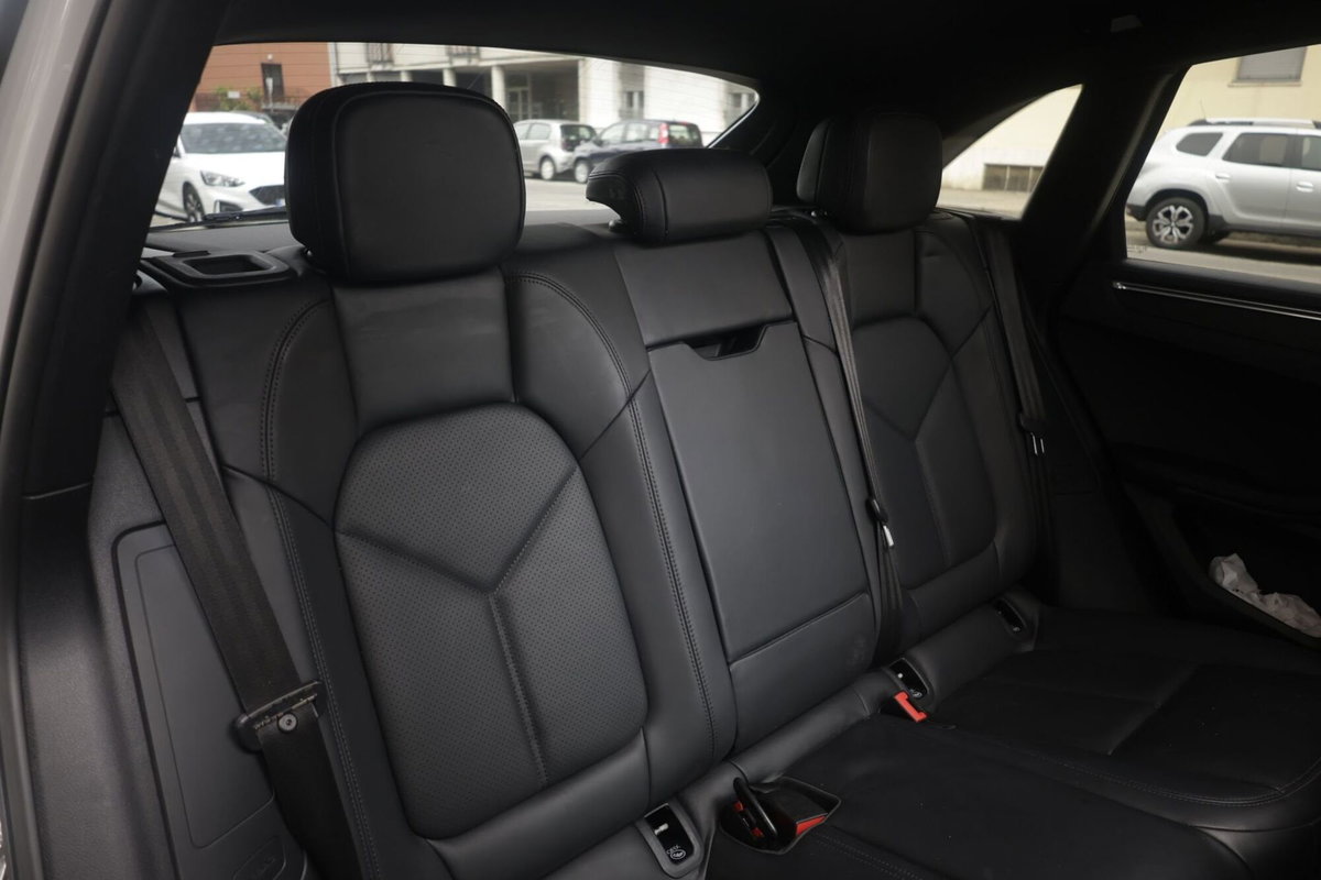 Porsche Macan 2.0 265cv pdk (14)