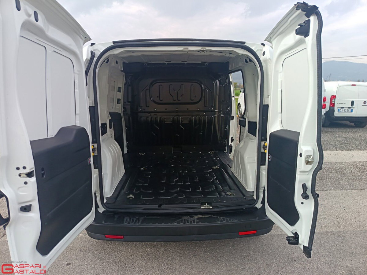 Fiat Doblò cargo combi N1 1.3 mjt 95cv CH1 Lounge S&S (5)