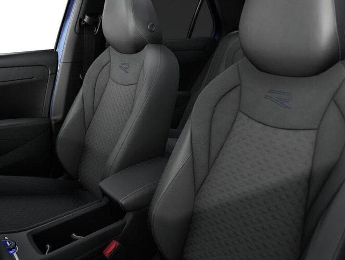 Volkswagen T-Roc 1.5 etsi R-Line 150cv dsg (5)