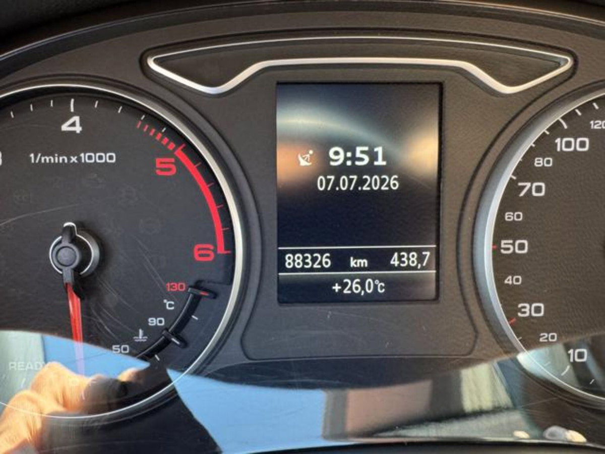 Audi A3 Sportback 35 TDI S tronic Business (14)