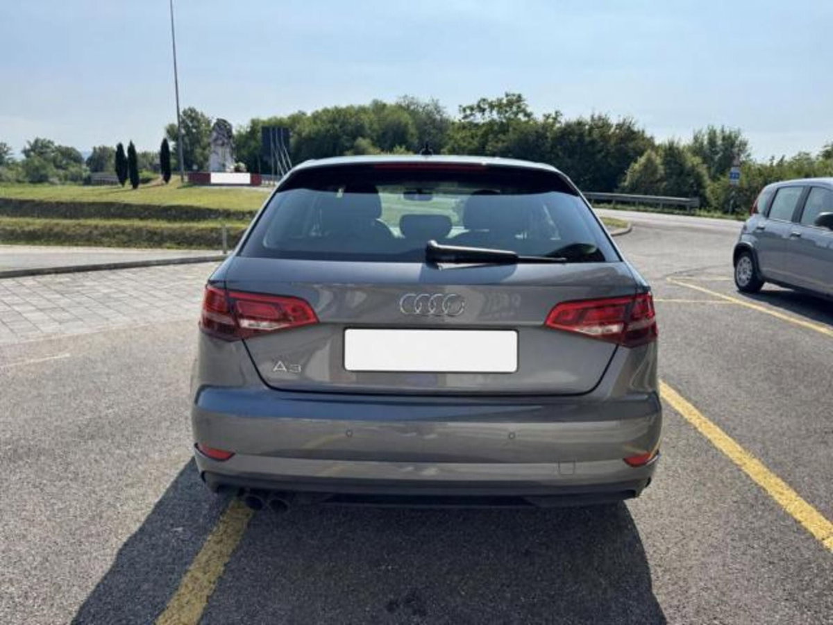Audi A3 Sportback 35 TDI S tronic Business (5)