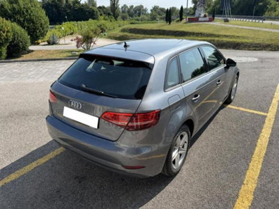 Audi A3 Sportback 35 TDI S tronic Business (6)