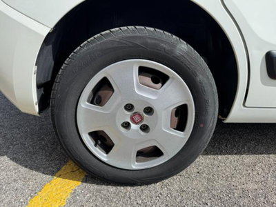 Fiat Qubo 1.3 MJT 80 CV Lounge (19)