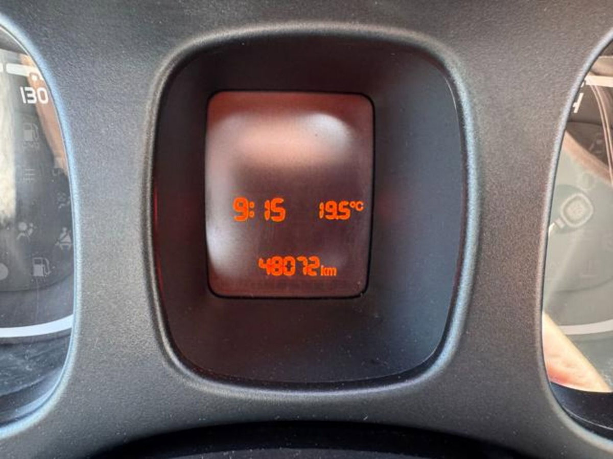Fiat Panda 1.0 firefly hybrid s&s 70cv 5p.ti (13)