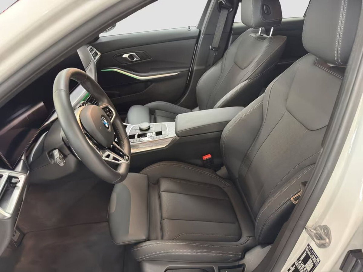 BMW Serie 3 Touring 318d  mhev 48V MSport Pro auto (12)