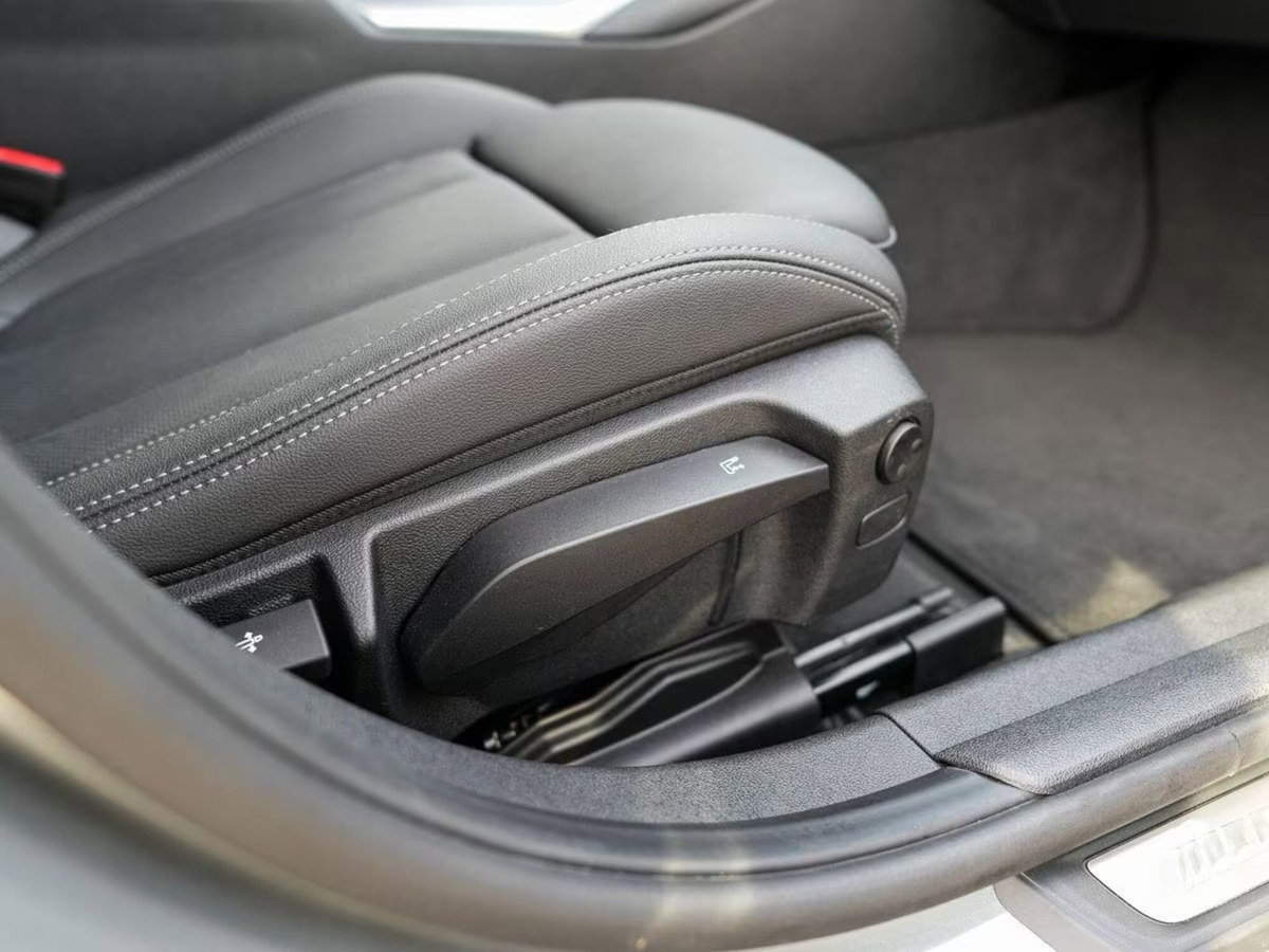BMW Serie 3 Touring 320d  mhev 48V xdrive MSport Pro auto (13)