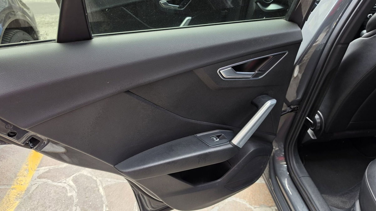 Audi Q2 Q2 40 TDI quattro S tronic S line Edition (11)